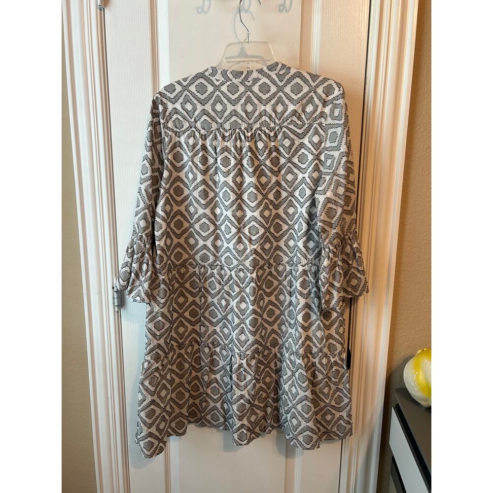 Tommy Bahama Black and White Tassel Shift Dress - Picture 4 of 6